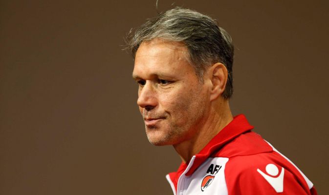 Marco Van Basten compie 50 anni: 3 volte Pallone d'Oro