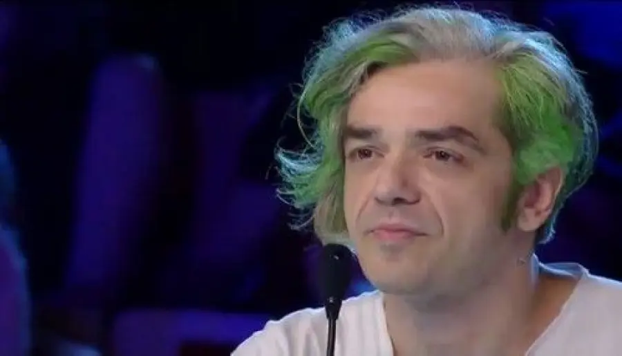 X Factor, Morgan critica Tomassini per scenografia: elimina gruppo