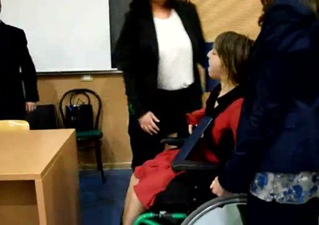 Napoli, riesce a laurearsi in Matematica nonostante tetraparesi spastica