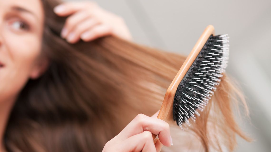 Dagli estratti delle piante tutti i benefici della tintura naturale dei capelli