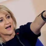 Luciana Littizzetto festeggia 50 anni con nuovo libro: 