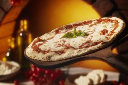 Usa, ordina pizza per sottrarsi alle percosse del marito