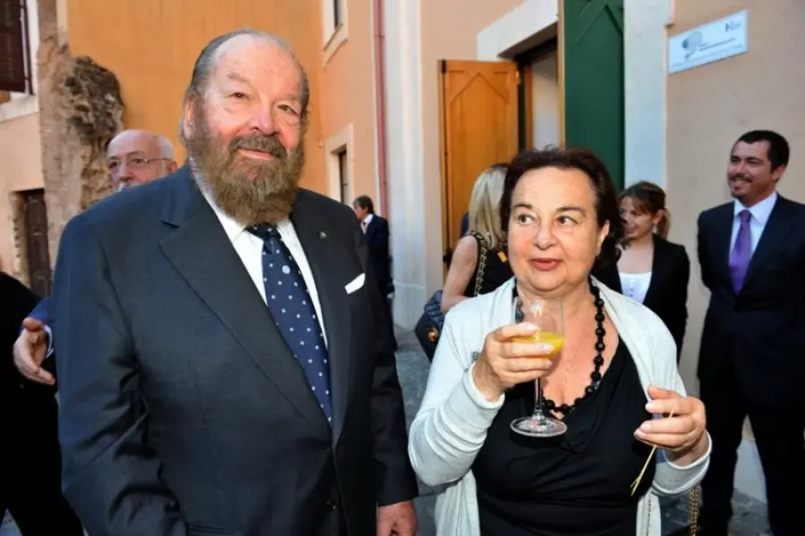 Bud Spencer ha sfiorato la morte: salvato dalla moglie