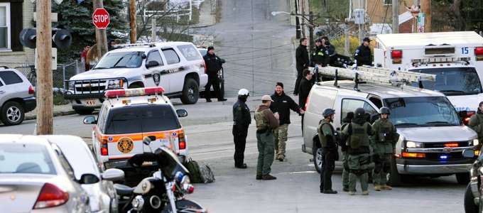 Seattle, terrore in un liceo: giovane fa fuoco e si suicida