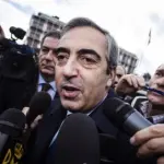 Maurizio Gasparri minacciato di morte: sporge denuncia