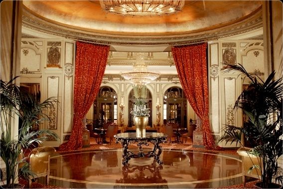 Roma, The St Regis Grand Hotel acquistato da sceicco Hamad bin Jassim Al Thani