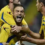 Calcio, serie B: Frosinone batte Modena 2-0. Ciociari primi in classifica
