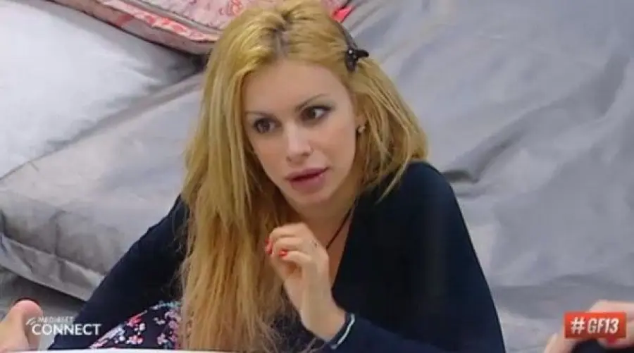 "Uomini e Donne" Andrea ha scaricato Veronica per il trono?