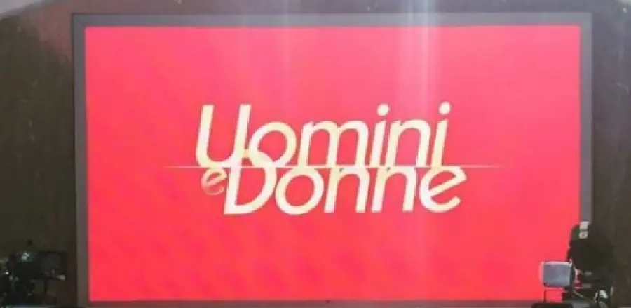 Uomini e Donne news di oggi: la registrazione del trono classico salta, c'entra Morgan?