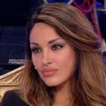 Esterna Uomini e Donne news: Rosa e Alex, abbracci e tenerezze in terrazzo