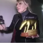 Anticipazioni Uomini e Donne Le Olimpiadi: Gemma consegna il tapiro a Tina Cipollari