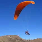 Per motivi di sicurezza sanitaria è vietato il volo in deltaplano o parapendio  sull’area del Monte Bianco