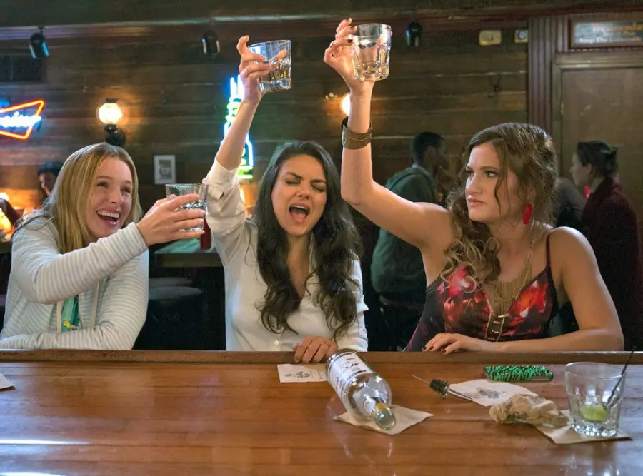 Mila Kunis: mamma imprudente in "Bad Moms"
