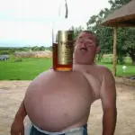 Italiani fumano meno ma preoccupano obesità e alcol