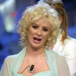 Uomini e Donne condotto da Tina Cipollari? Sognando il Trono Gay