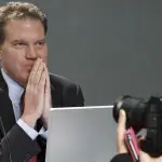 Sala Stampa Vaticana: padre Federico Lombardi sostituito da Greg Burke