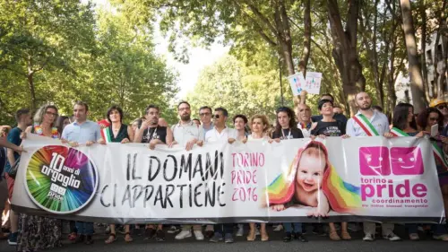 Gay Pride Torino 2016: Appendino e Fassino presenti