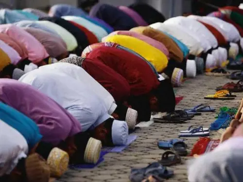 Fine Ramadan 2016 in parrocchia : Lega attacca