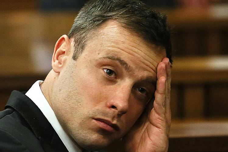 Oscar Pistorius condannato a 6 anni di reclusione