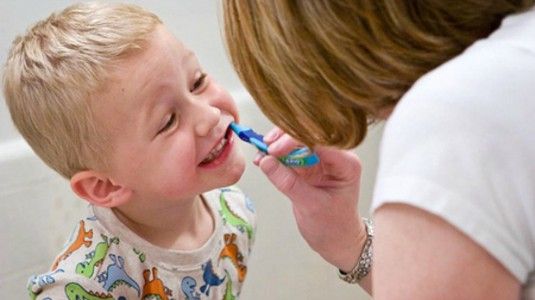 Fumo Passivo Danneggia Denti Bimbi