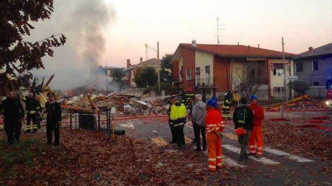 Cerro Maggiore, Crolla Palazzina per Fuga di Gas, un Morto