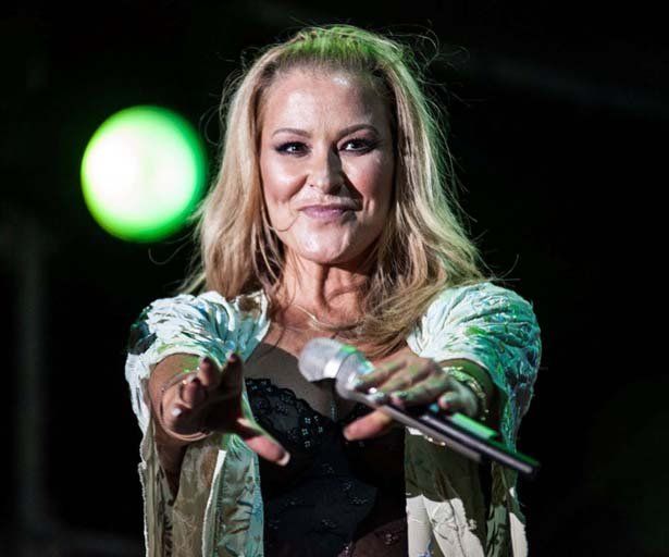 Anastacia, "Ultimate Collection" e Tour in Italia