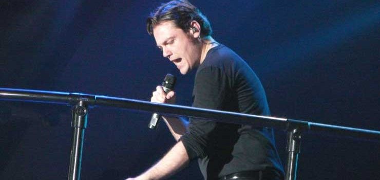 Tiziano Ferro annulla concerti Ginevra e Monaco per pessime condizioni fisiche