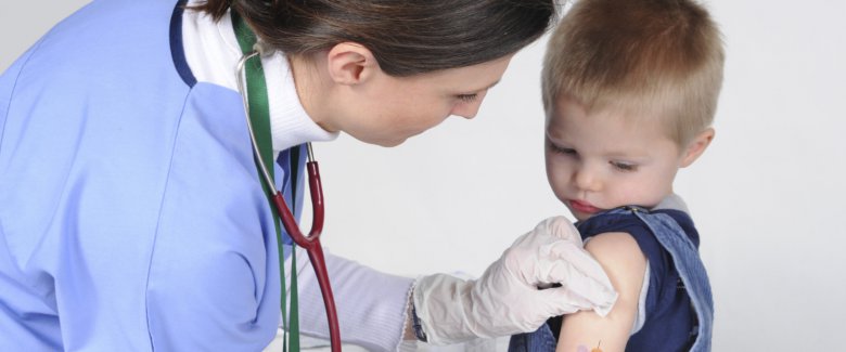 Vaccini: informazione sul web dei genitori