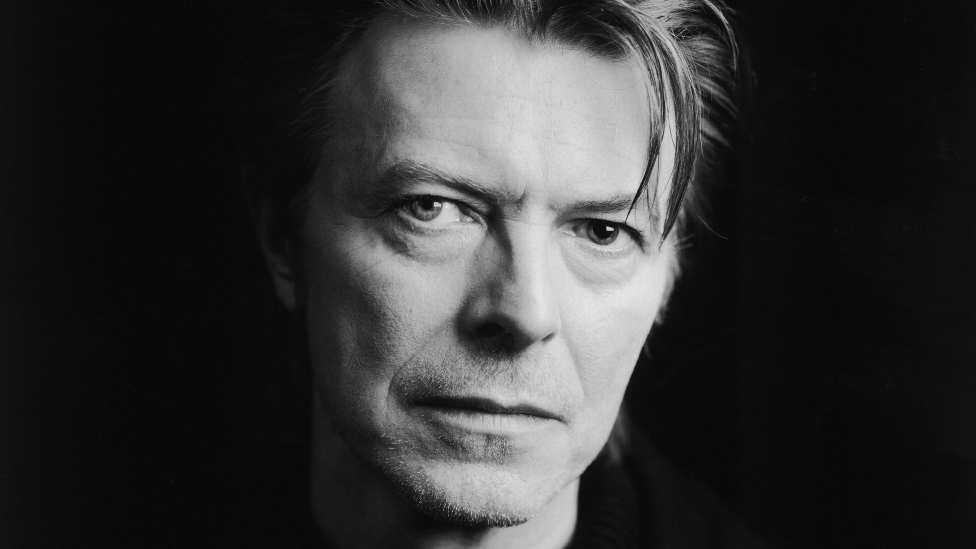 David Bowie muore per male incurabile a 69 anni