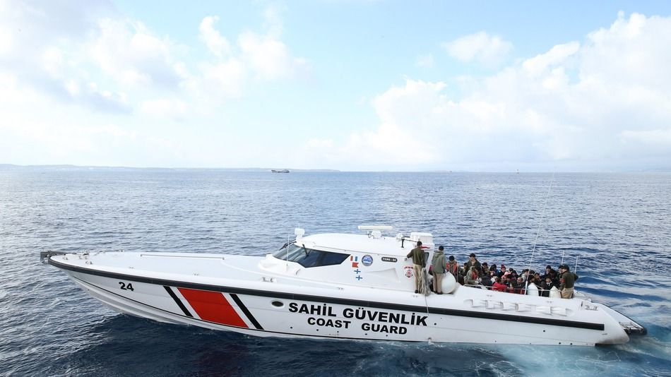 Profughi Bastonati da Guardia Costiera Turca