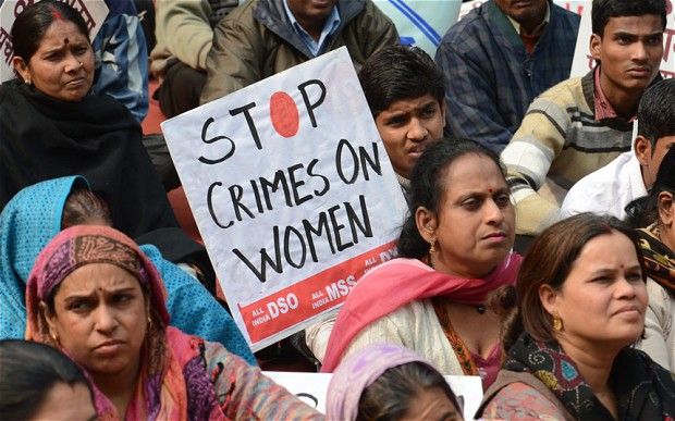 India, 13enne Stupra Bimba di 3 Anni