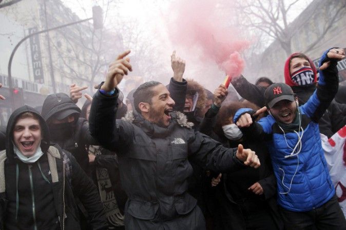 1 maggio di proteste in Francia