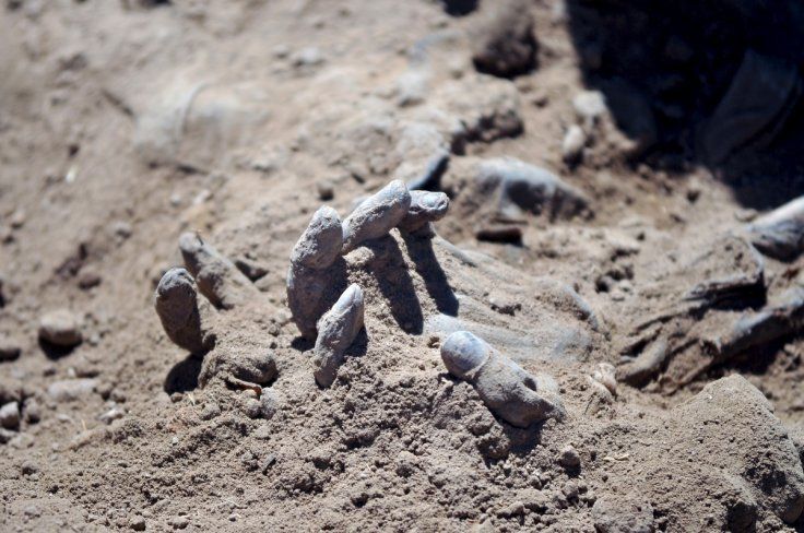 Isis seppellisce vivi miliziani