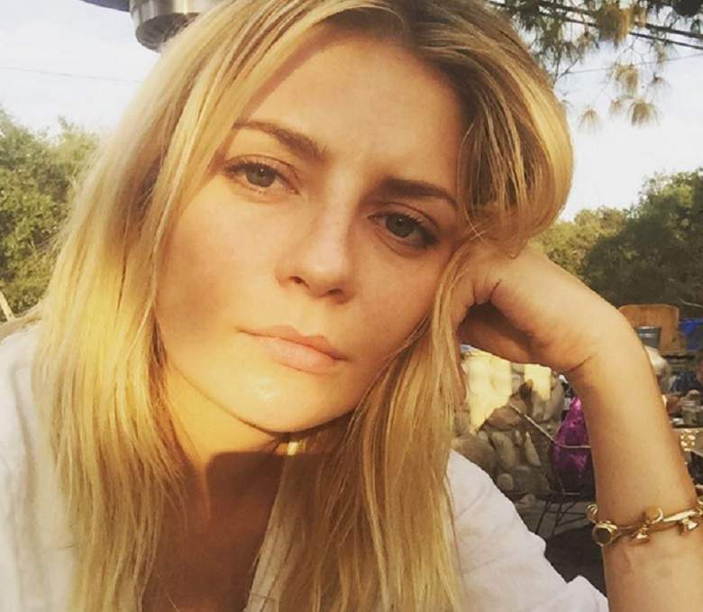 Mischa Barton a Mikonos