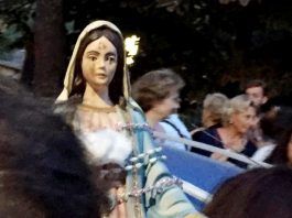 madonna che piange sangue 2016