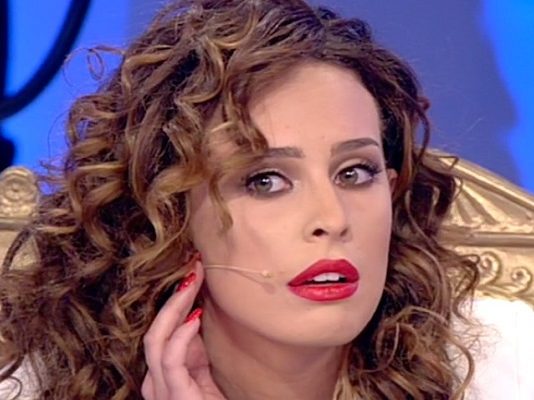 Sara Affi Fella bufera a Uomini e Donne: scontro tra Lorenzo e Nicola Panico?